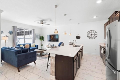 Adosado en alquiler en Davenport, Florida, 4 dormitorios, 177.81 m2 № 1757190 - foto 9