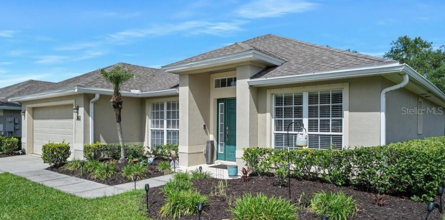 Villa ou maison à Daytona Beach, Floride 3 chambres, 174.75 m2 № 2209545