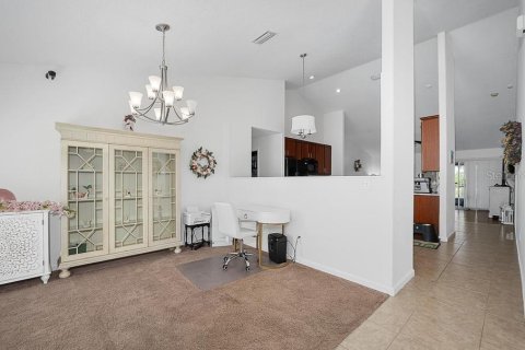Villa ou maison à vendre à Daytona Beach, Floride: 3 chambres, 174.75 m2 № 2209545 - photo 10