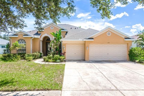 Casa en venta en Dover, Florida, 4 dormitorios, 196.77 m2 № 1918221 - foto 1