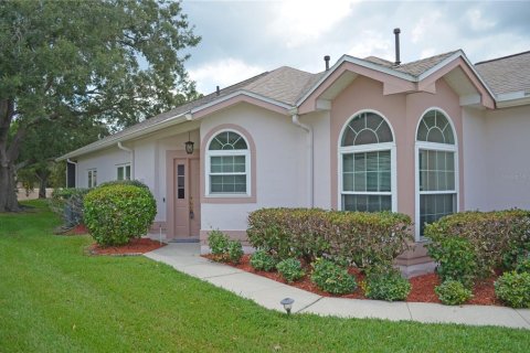House in Orlando, Florida 3 bedrooms, 155.52 sq.m. № 2237229 - photo 27