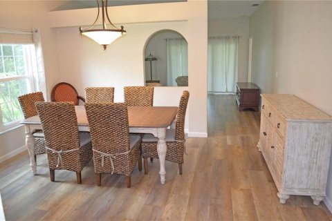 House in Orlando, Florida 3 bedrooms, 155.52 sq.m. № 2237229 - photo 15