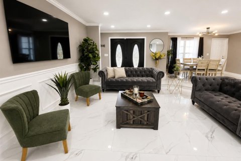 Villa ou maison à vendre à Cape Coral, Floride: 3 chambres, 131.27 m2 № 2314997 - photo 7