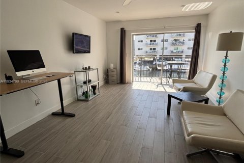 Copropriété à louer à North Miami Beach, Floride: 1 chambre, 60.57 m2 № 1993460 - photo 24