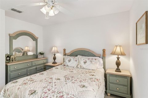 Casa en venta en Poinciana, Florida, 2 dormitorios, 140 m2 № 2139510 - foto 27