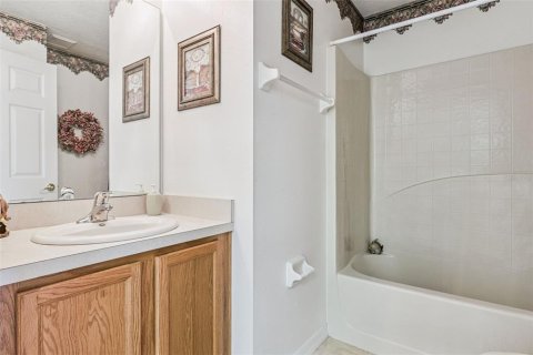 Casa en venta en Poinciana, Florida, 2 dormitorios, 140 m2 № 2139510 - foto 28