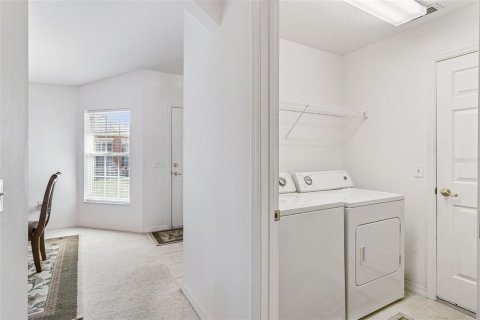 Casa en venta en Poinciana, Florida, 2 dormitorios, 140 m2 № 2139510 - foto 29