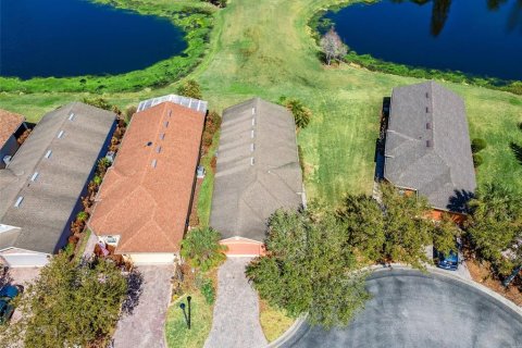 Casa en venta en Poinciana, Florida, 2 dormitorios, 140 m2 № 2139510 - foto 2