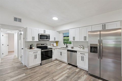 Casa en venta en Casselberry, Florida, 3 dormitorios, 146.04 m2 № 2384237 - foto 19