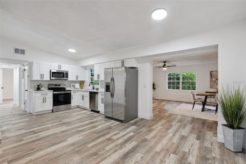 Casa en venta en Casselberry, Florida, 3 dormitorios, 146.04 m2 № 2384237 - foto 18