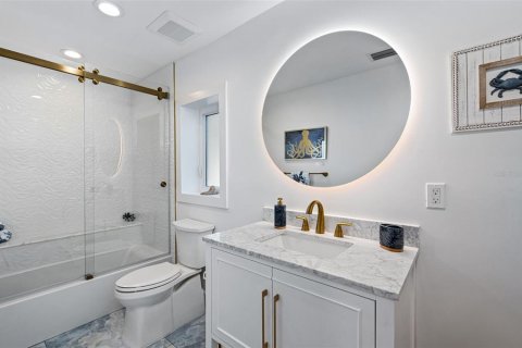 Duplex à vendre à St. Lucie, Floride: 3 chambres, 253.53 m2 № 1915133 - photo 10