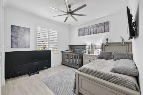 House in Port St. Lucie, Florida 3 bedrooms, 200.39 sq.m. № 2045581 - photo 27