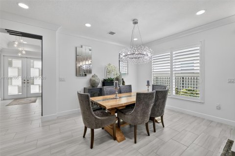 House in Port St. Lucie, Florida 3 bedrooms, 200.39 sq.m. № 2045581 - photo 10