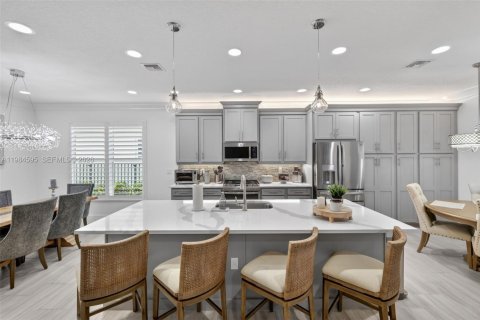 House in Port St. Lucie, Florida 3 bedrooms, 200.39 sq.m. № 2045581 - photo 18