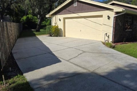 Casa en alquiler en Tampa, Florida, 3 dormitorios, 155.89 m2 № 1916307 - foto 13