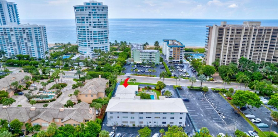 Condominio en Pompano Beach, Florida, 3 dormitorios № 1187608