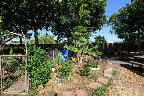 Casa en venta en Lauderhill, Florida, 3 dormitorios, 99.96 m2 № 1774613 - foto 19