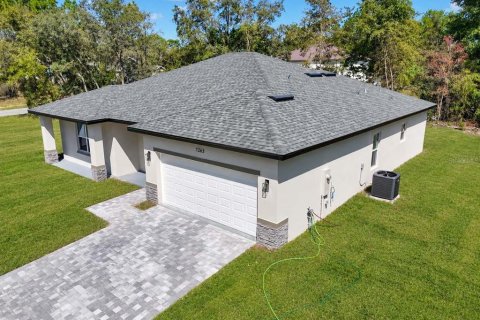 House in Citrus Springs, Florida 4 bedrooms, 168.71 sq.m. № 2395564 - photo 7