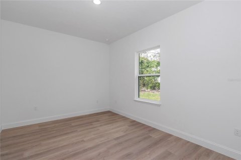 House in Citrus Springs, Florida 4 bedrooms, 168.71 sq.m. № 2395564 - photo 30