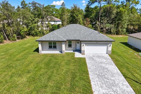 House in Citrus Springs, Florida 4 bedrooms, 168.71 sq.m. № 2395564
