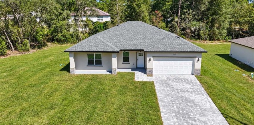 House in Citrus Springs, Florida 4 bedrooms, 168.71 sq.m. № 2395564