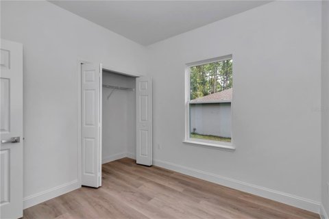 House in Citrus Springs, Florida 4 bedrooms, 168.71 sq.m. № 2395564 - photo 24