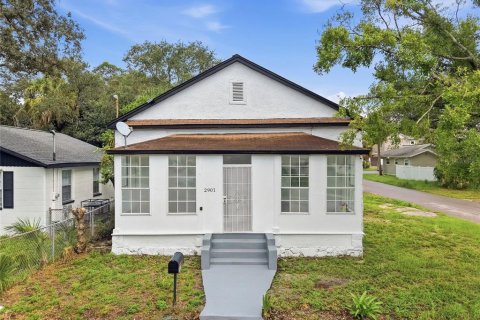 Villa ou maison à Tampa, Floride 2 chambres, 123.75 m2 № 2405047