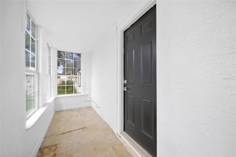 Villa ou maison à louer à Tampa, Floride: 2 chambres, 123.75 m2 № 2405047 - photo 2