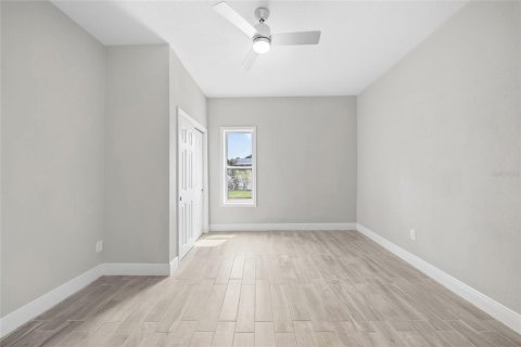 Villa ou maison à louer à Tampa, Floride: 2 chambres, 123.75 m2 № 2405047 - photo 15