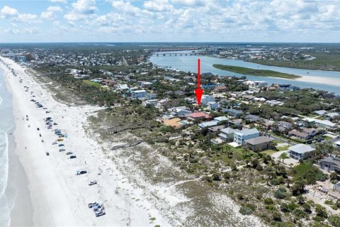 House in New Smyrna Beach, Florida 6 bedrooms, 358.88 sq.m. № 2165899 - photo 3