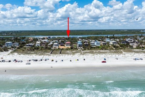 House in New Smyrna Beach, Florida 6 bedrooms, 358.88 sq.m. № 2165899 - photo 9