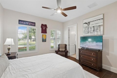 House in Windermere, Florida 4 bedrooms, 387.31 sq.m. № 2390913 - photo 23