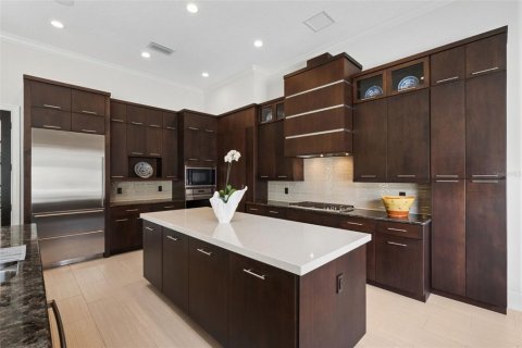 House in Windermere, Florida 4 bedrooms, 387.31 sq.m. № 2390913 - photo 19