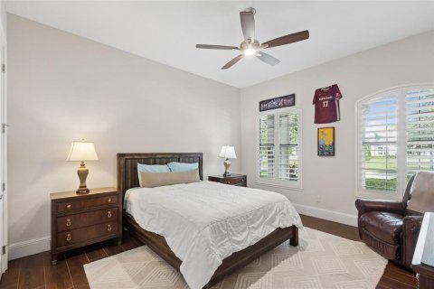 House in Windermere, Florida 4 bedrooms, 387.31 sq.m. № 2390913 - photo 26