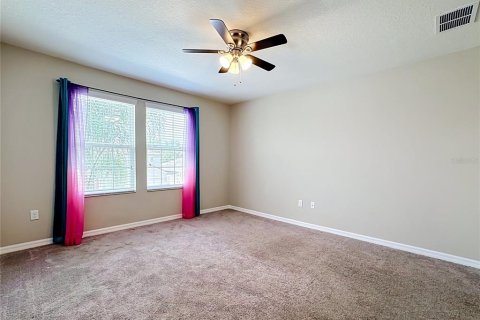 House in Wimauma, Florida 5 bedrooms, 331.29 sq.m. № 2238510 - photo 29