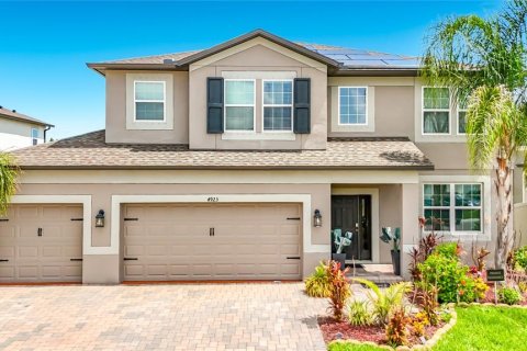 House in Wimauma, Florida 5 bedrooms, 331.29 sq.m. № 2238510