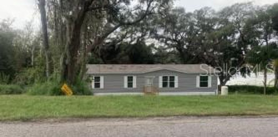 Apartamento en Clermont, Florida 4 dormitorios, 140.47 m2 № 2285281
