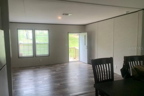 Apartamento en alquiler en Clermont, Florida, 4 dormitorios, 140.47 m2 № 2285281 - foto 2