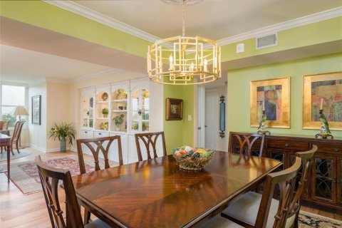 Condo in Tampa, Florida, 2 bedrooms  № 2230463 - photo 10