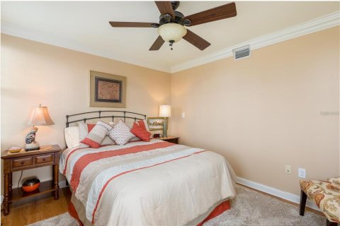Condo in Tampa, Florida, 2 bedrooms  № 2230463 - photo 25