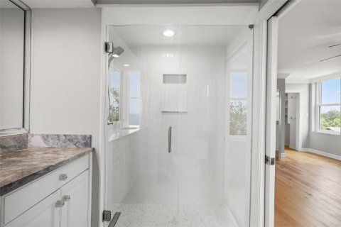 Condo in Tampa, Florida, 2 bedrooms  № 2230463 - photo 18