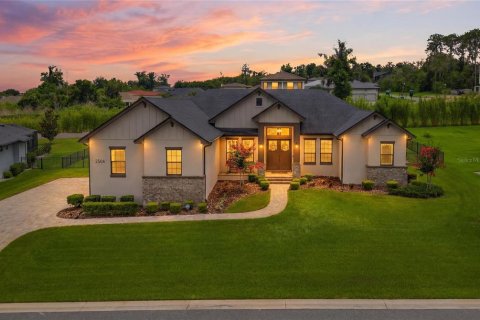 Casa en Lakeland, Florida 4 dormitorios, 246.56 m2 № 2137533
