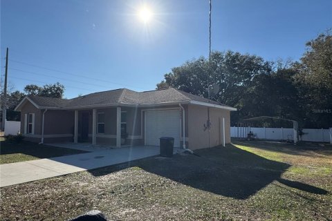House in Summerfield, Florida 3 bedrooms, 99.59 sq.m. № 1559148 - photo 3