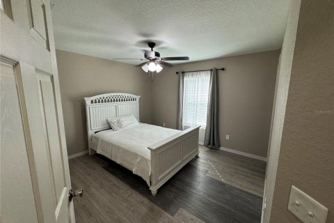 House in Summerfield, Florida 3 bedrooms, 99.59 sq.m. № 1559148 - photo 13