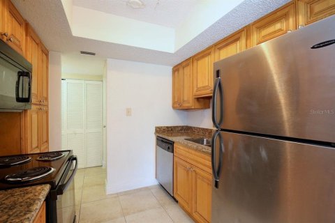 Copropriété à vendre à Orlando, Floride: 2 chambres, 90.67 m2 № 1544231 - photo 10