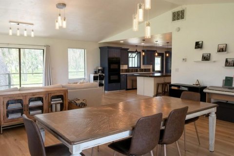 Villa ou maison à vendre à Morriston, Floride: 2 chambres, 184.32 m2 № 2402924 - photo 6