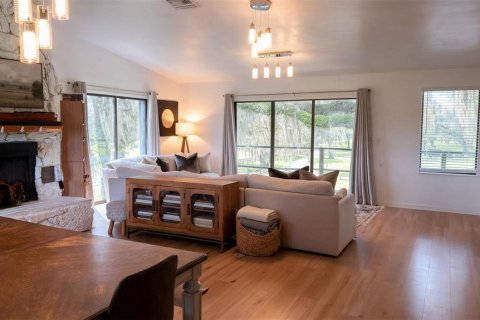 Villa ou maison à vendre à Morriston, Floride: 2 chambres, 184.32 m2 № 2402924 - photo 3