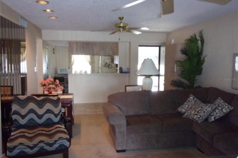 Condominio en alquiler en Oldsmar, Florida, 1 dormitorio, 97.83 m2 № 1915969 - foto 4