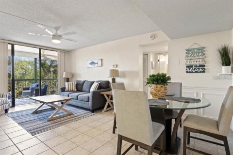Condominio en alquiler en Port Charlotte, Florida, 2 dormitorios, 72.74 m2 № 1677343 - foto 4