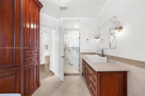 Снять в аренду виллу или дом в Майами, Флорида 2 спальни, 111.48м2, № 2005573 - фото 17